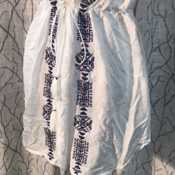 Cupshe light weight summer dress aztec embroidered - Picture 4 of 6